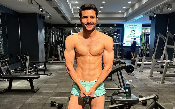 عارف غلامی: ما سبزتر از تمام تبرهایی كه خوردهایم، ادامه میدهيم