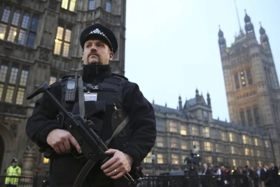 "إيران إنترناشيونال" ترحب بإجراءات حكومة بريطانيا الصارمة لمواجهة تهديدات نظام طهران