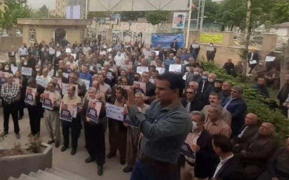 Iranian Teachers Beaten And Arrested During Labor Day Protests