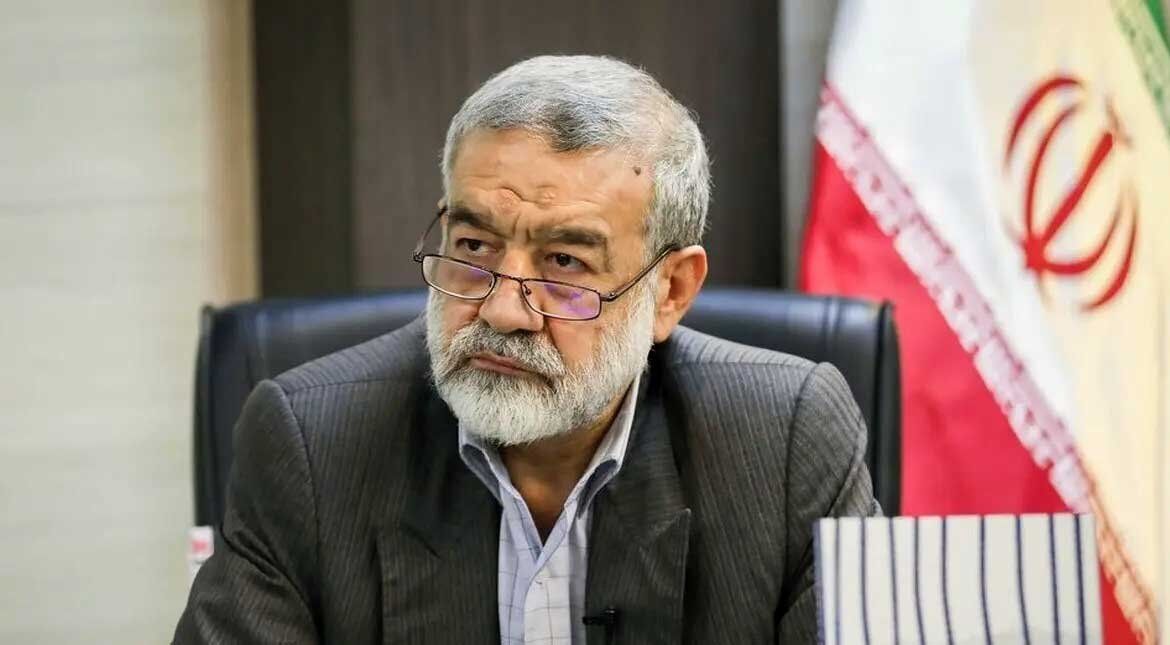  غضنفری، نماینده تهران: حکم قتل ترامپ صادر شده است