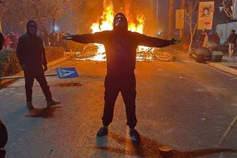 استفاده از مساجد و آمبولانسها برای سرکوب معترضان انقلاب ملی در کرج