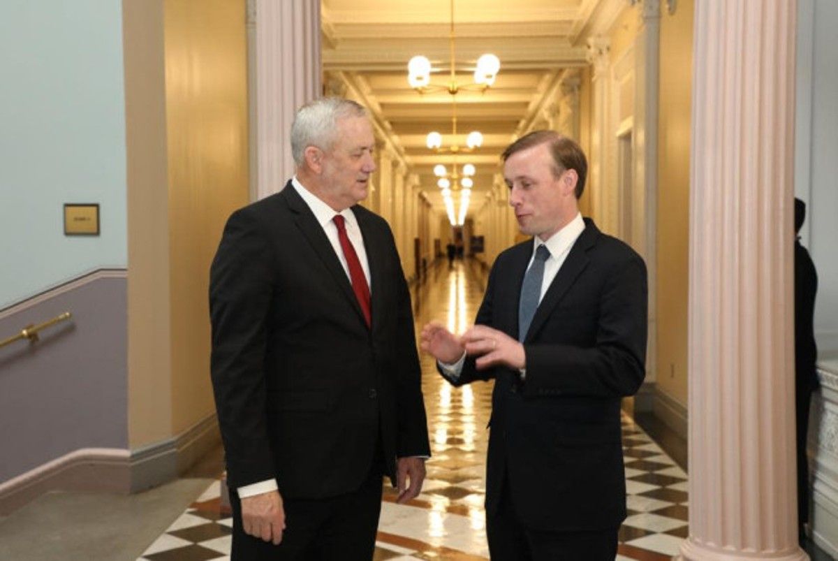 أميركا تستجيب لطلب إسرائيل بضرورة وجود "خيار عسكري" جاهز ضد إيران