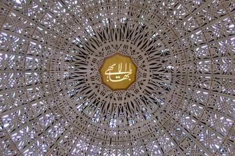 ۱۲ شهروند بهائی در ساری به حبس و محرومیت از حقوق اجتماعی محکوم شدند