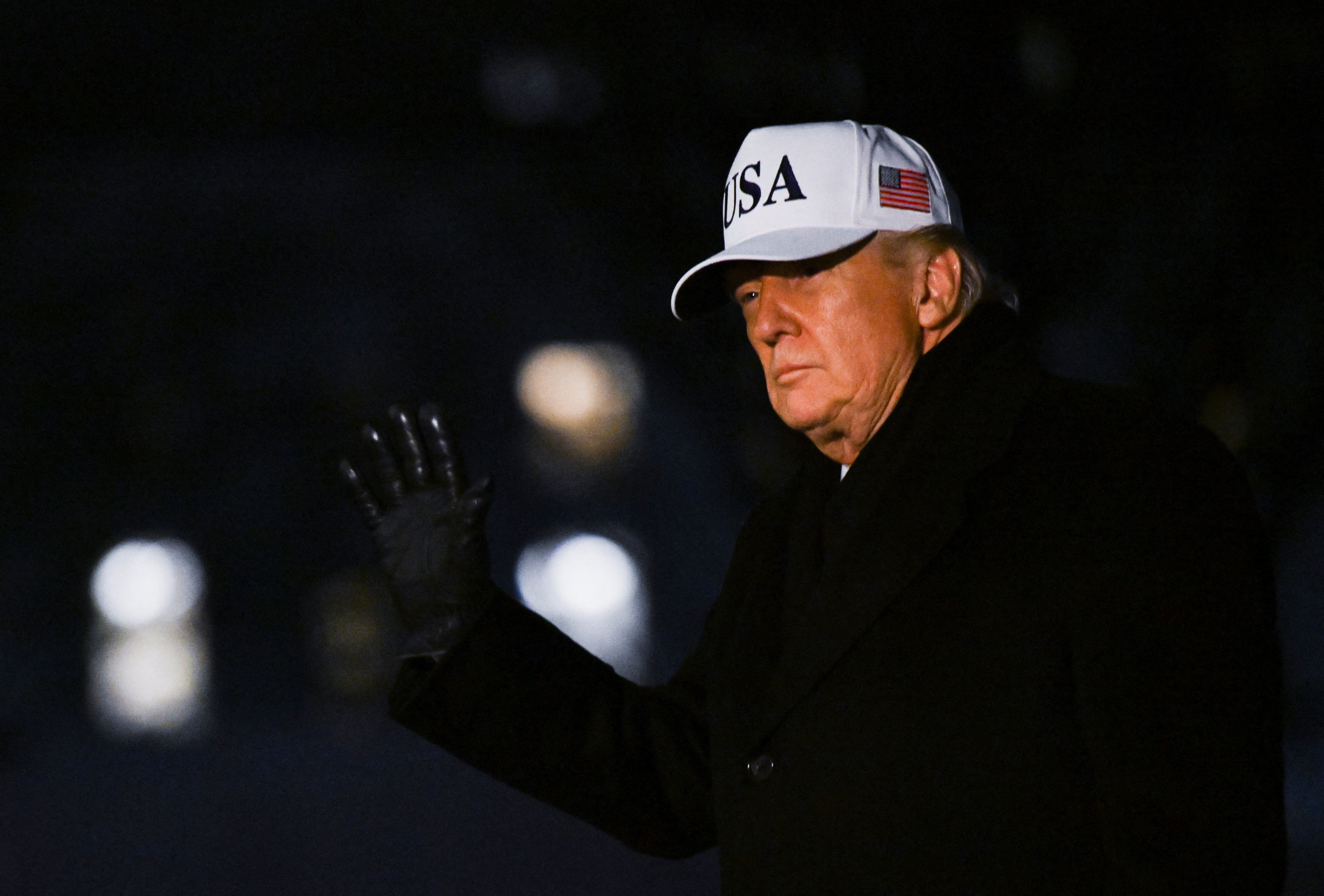 Trump says he directly conveyed deal deadline to Iran