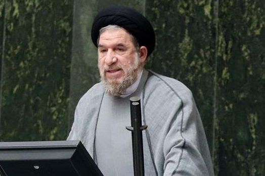 نماینده مجلس: خط فقر به دهکهای میانی جامعه رسیده است