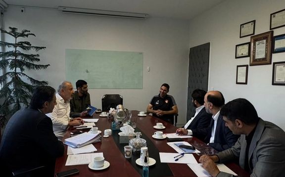 حمایت هیئت مدیره پرسپولیس از وحید هاشمیان و قول همکاری برای جذب بازیکن خارجی