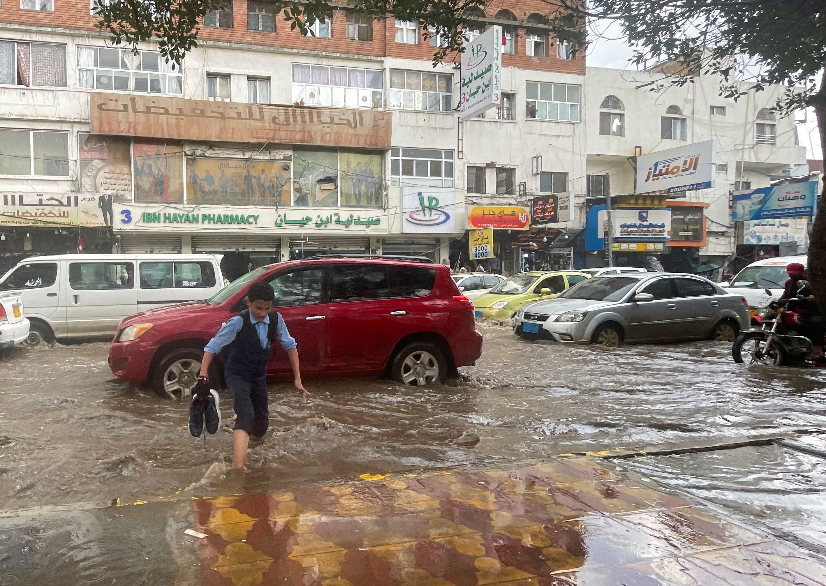 بیش از ۳۰ کشته و تخریب ده‌ها خانه بر اثر سیل در یمن