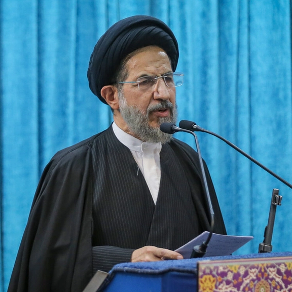 واکنش امام جمعه تهران به سخنان ترامپ: آن آقا میداند در زیرساختهای اقتصادی ایران چه شده