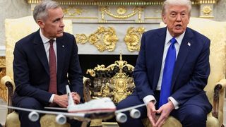 دومین دیدار مارک کارنی و دونالد ترامپ؛ لبخندهای دیپلماتیک، دستهای خالی