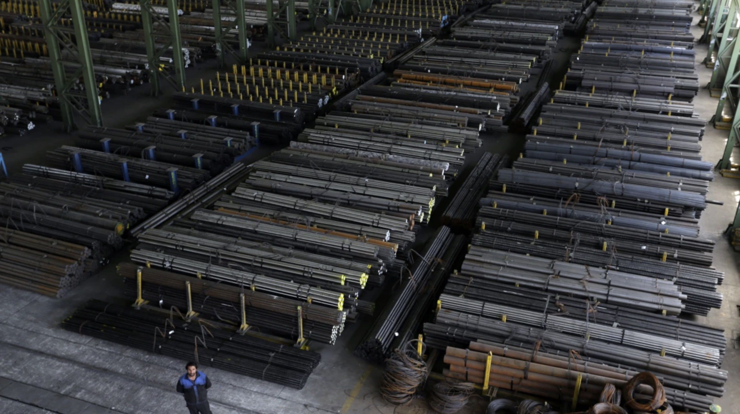 انجمن تولیدکنندگان فولاد:اجرای بخشنامه شرکت‌ برق، کارخانه‌های فولاد را سه ماه تعطیل می‌کند