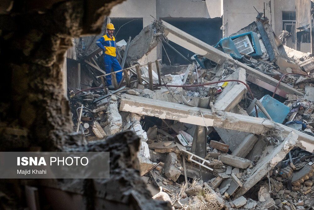 مصورون صحافيون في إيران يشكون من تقييد السلطات لتوثيق كارثة "حرب الـ12 يوما"