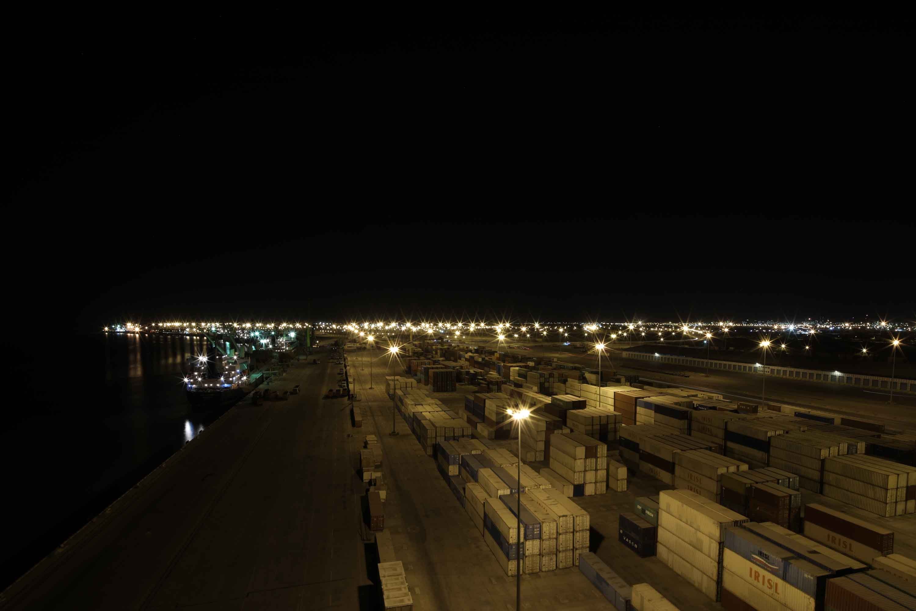 Eight Million Tons Of Essential Goods Stuck Off Iran Due To Payment Issues 