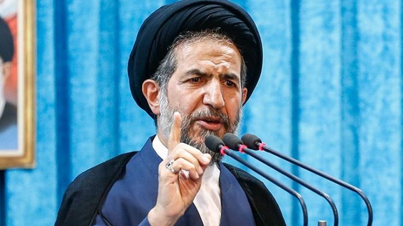 امام جمعه تهران: ما برای مردم احترام لازم را قائل نیستیم