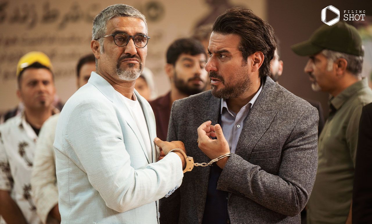 خبرگزاری فرانسه: سینمای ایران کنترل حکومت بر جوانان را دستاویز طنز قرار داده