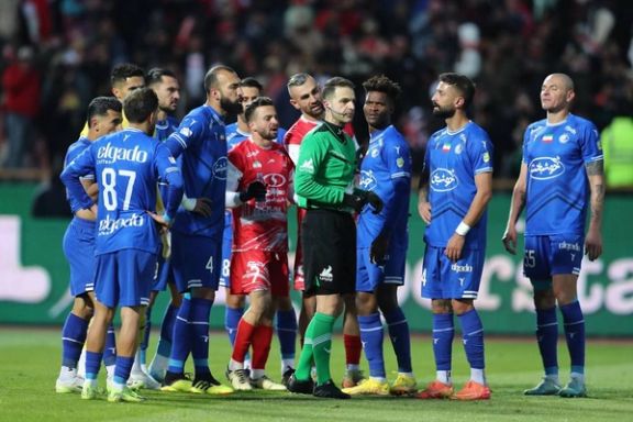 پساز باخت به پرسپولیس؛ شکایت ۵ بندی استقلال از داور دربی ۱۰۵ تهران