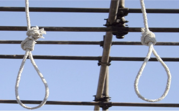 في تصعيد ممنهج لقمع الأكراد بإيران..إعدام 124 كرديا خلال عام ومقتل 41 حمّالًا على الحدود