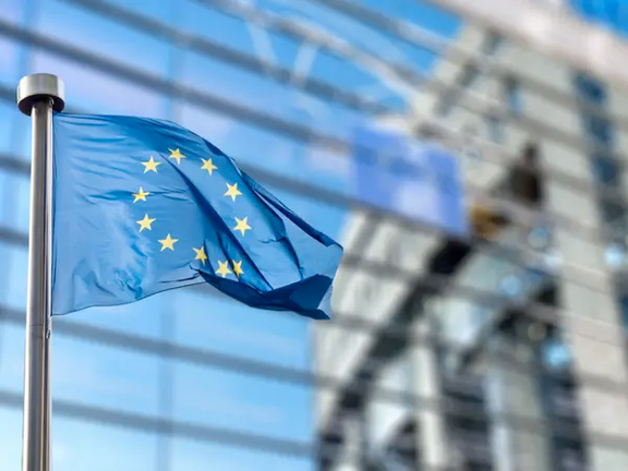 مسئول سیاست خارجی اتحادیه اروپا: قدرتهای اروپایی تحریمهای موشکی ایران را حفظ میکنند