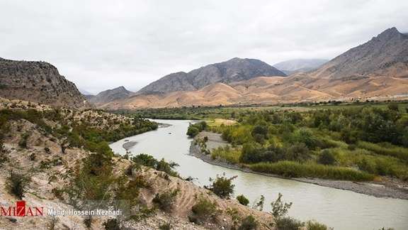 Aras river straddling Iran's north-western border with Armenia and the Republic of Azerbaijan