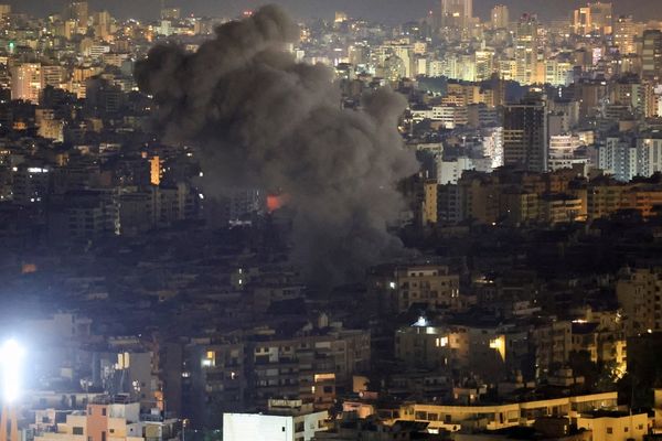 ارتش اسرائیل از نابودی دهها هدف حزبالله و کشته شدن دو عضو ارشد این گروه خبر داد