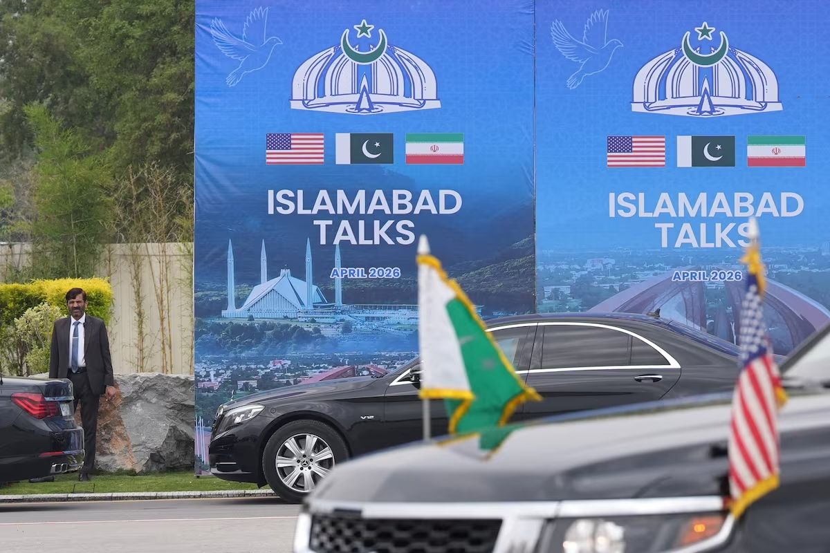 A Pakistani official stands during the arrival of the US Vice President JD Vance for talks with Iranian officials in Islamabad, Pakistan, Saturday, April 11, 2026.