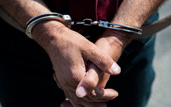 در ادامه بازداشت مدیران کرمانشاه، سه عضو شورای شهر گیلانغرب به اتهامهای مالی بازداشت شدند