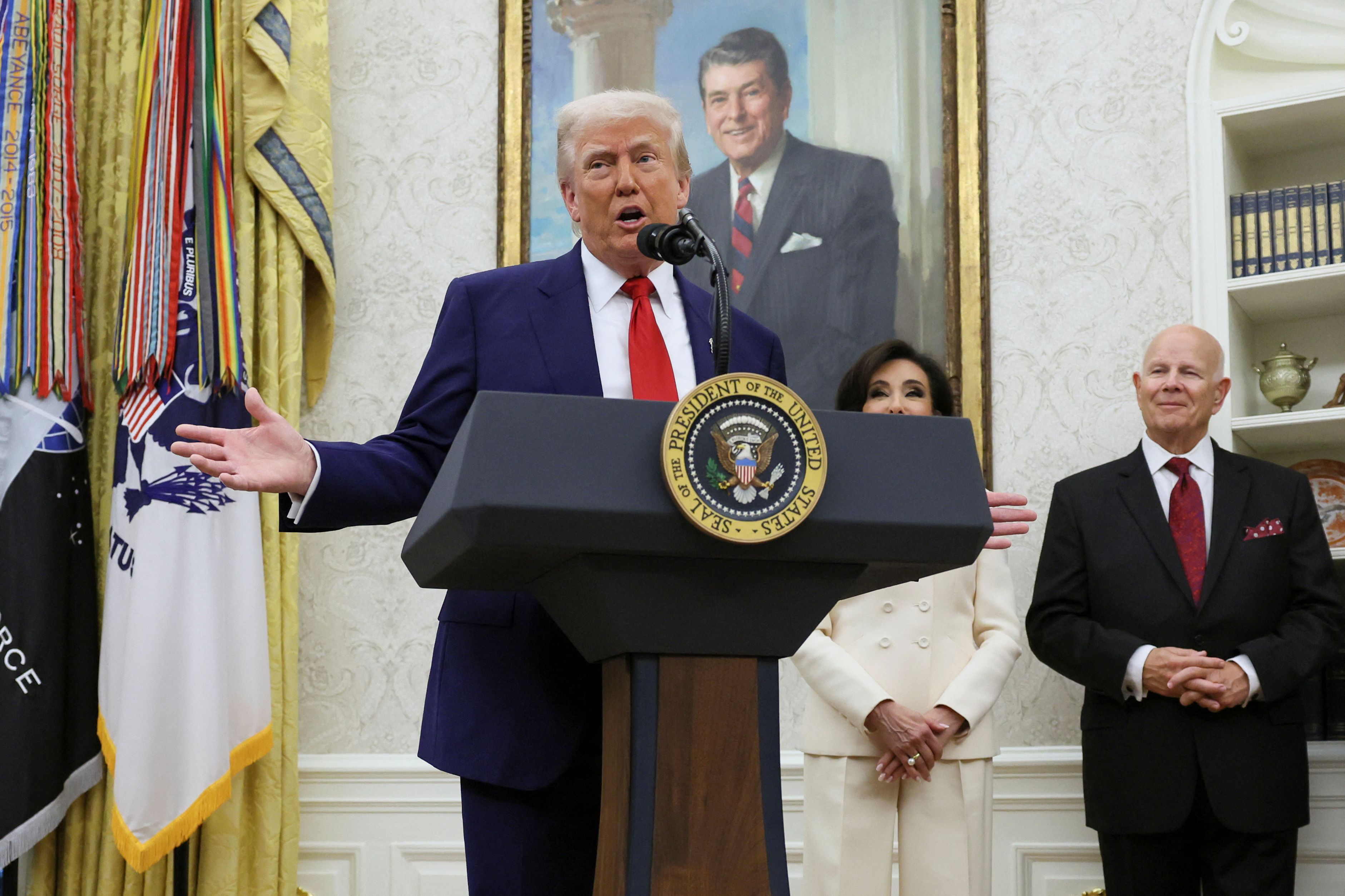 دادگاهی در آمریکا تعرفه‌های «روز رهایی» ترامپ را متوقف کرد