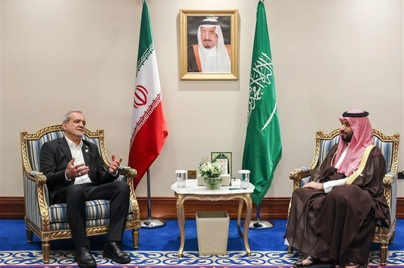 "رويترز": إيران طلبت من السعودية إقناع ترامب بإحياء المفاوضات