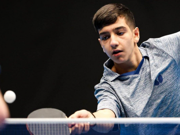 بنیامین فرجی در یکچهارمنهایی؛ پدیده تنیس روی میز ایران در جمع هشت پینگپنگباز برتر جهان