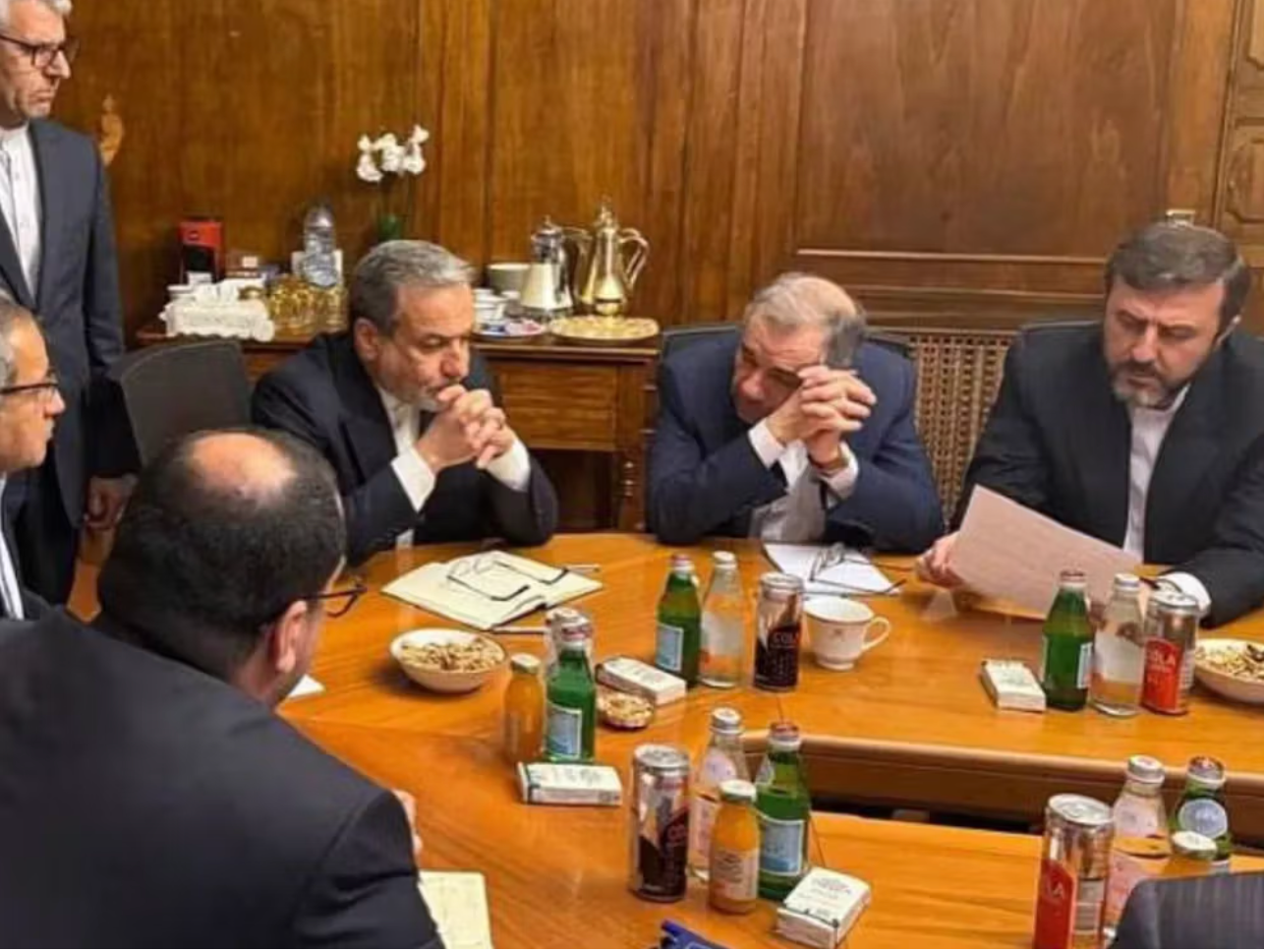 مقام کاخ سفید: با وجود مخالفت رسمی، تهران سیگنال‌هایی از تمایل به ادامه مذاکرات فرستاده