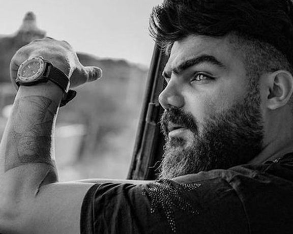 شبکه حقوق بشر کردستان:سامان یاسین، هنرمند بازداشتی، از پنجشنبه در اعتصاب غذا به سر میبرد