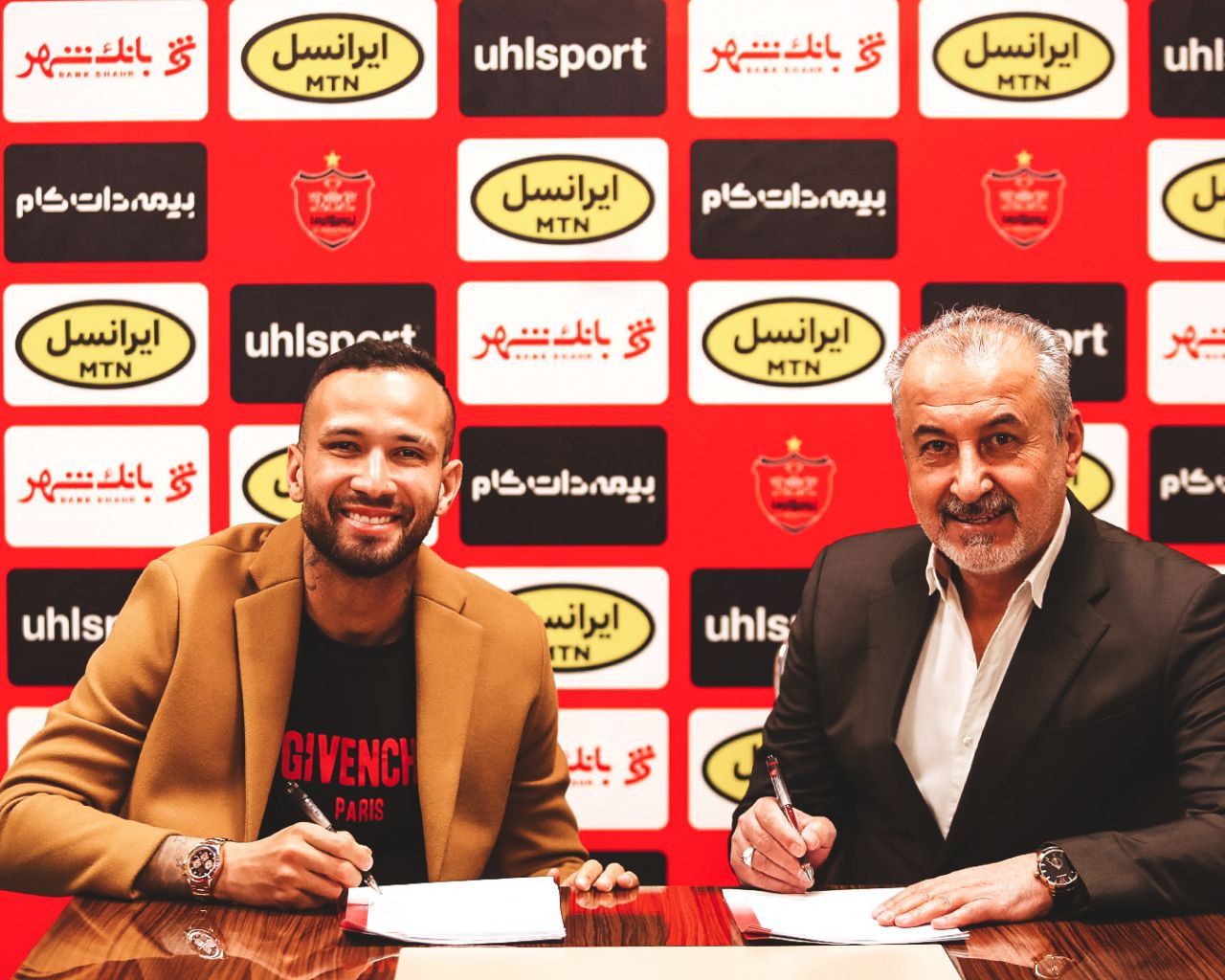  ۳۰۰ هزار دلار از طلب ۶۵۰ هزار دلاری پرسپولیس از فیفا صرف پرداخت دیرکرد بدهی‌ها شد!