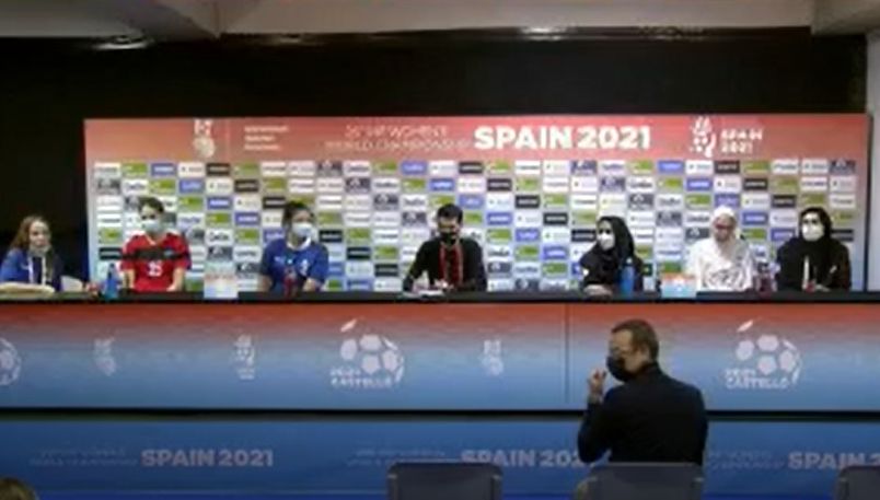 چرا کنفرانس خبری تیم هندبال قطع شد؟ چرا همراه تیم‌های ایران، مامور حراست فرستاده می‌شود؟