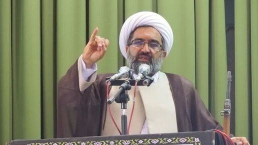 مقتل خطيب جمعة في إيران إثر إطلاق النار عليه عقب الصلاة