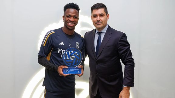 اتحادیه فوتبالیستهای اسپانیا انتخاب کرد؛ وینیسیوس، برترین بازیکن فصل ۲۳-۲۰۲۲ لالیگا