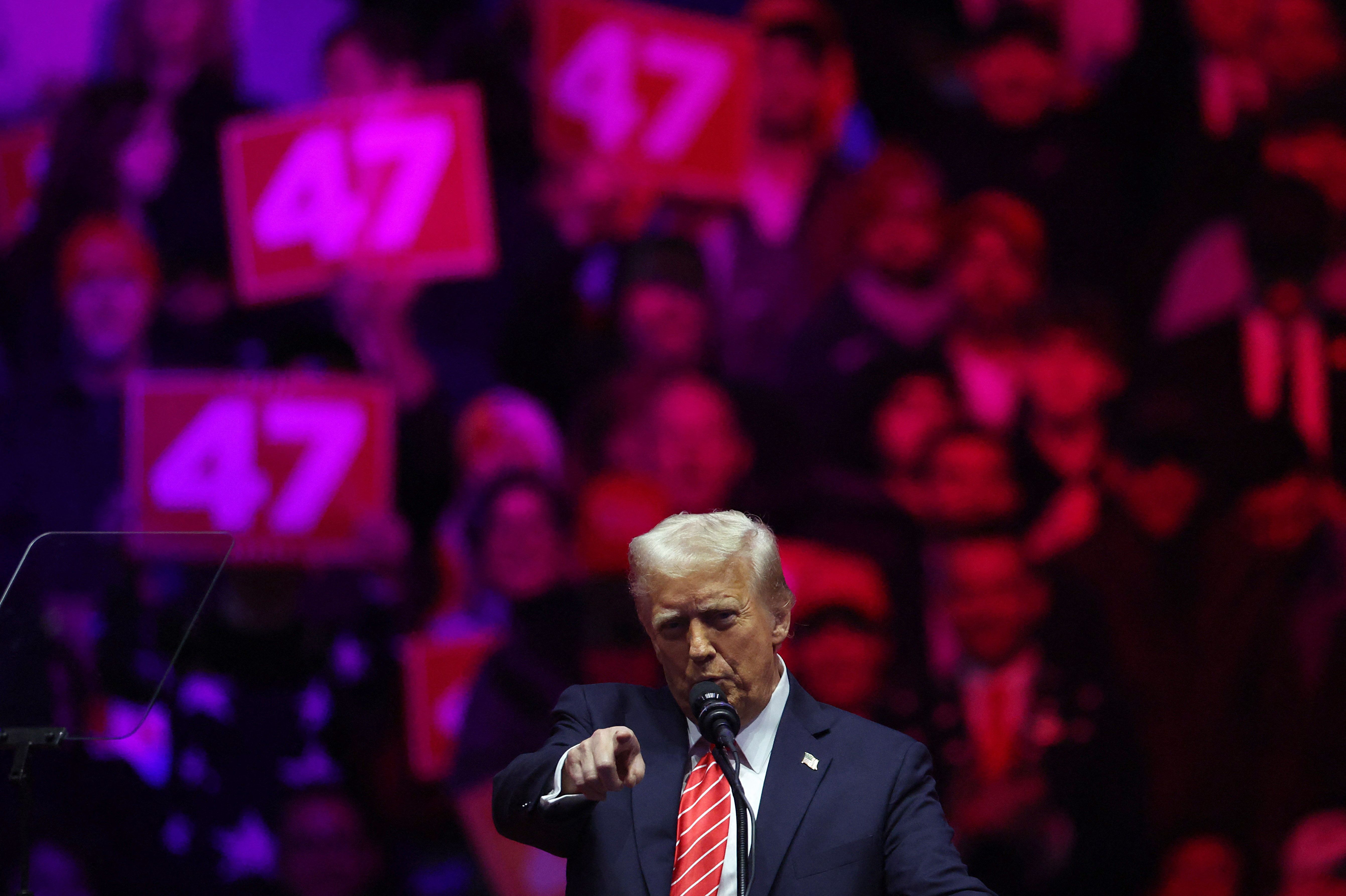 ترامب: إيران كانت مفلسة تماما وغير قادرة على تمويل حماس وحزب الله خلال فترة رئاستي الأولى