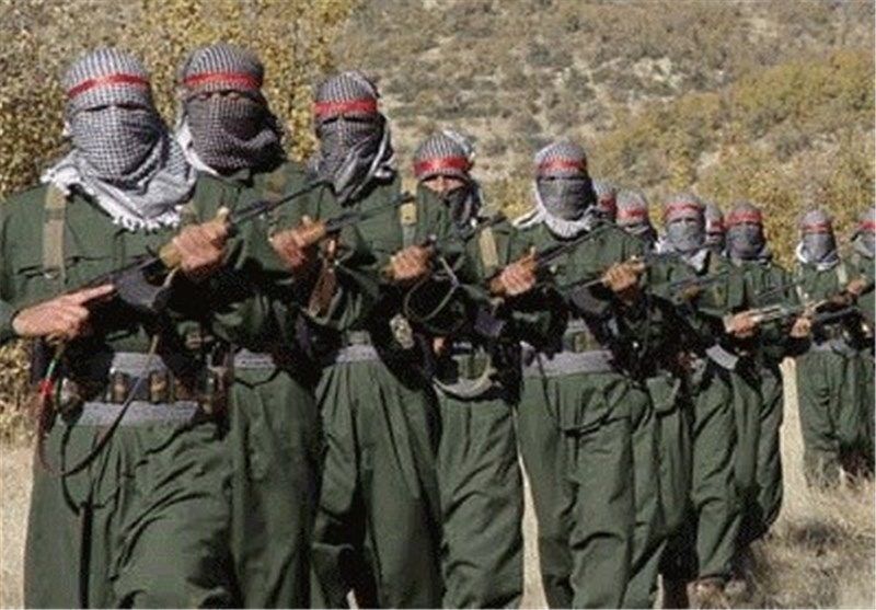 الاستخبارات الإيرانية تعلن اعتقال "أعضاء في حزب كومله" المعارض للنظام