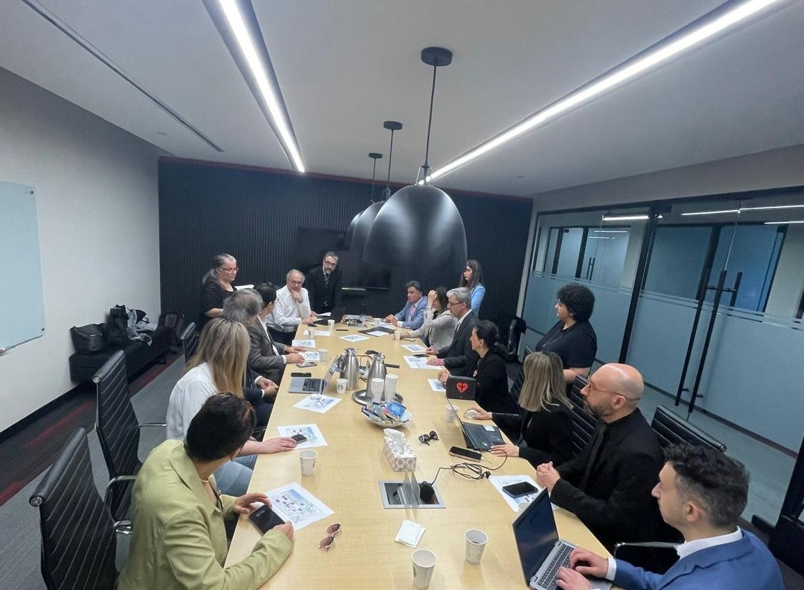 ناشطون إيرانيون يجتمعون بأعضاء البرلمان الكندي لمواجهة الأعمال التخريبية للنظام الإيراني