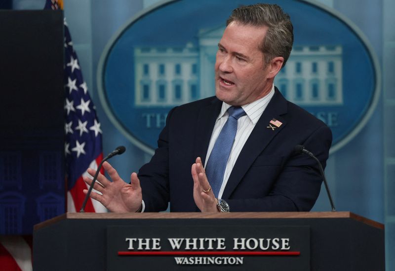 کاخ سفید: انتظار داریم اوکراین قرارداد مواد معدنی را به‌زودی امضا کند