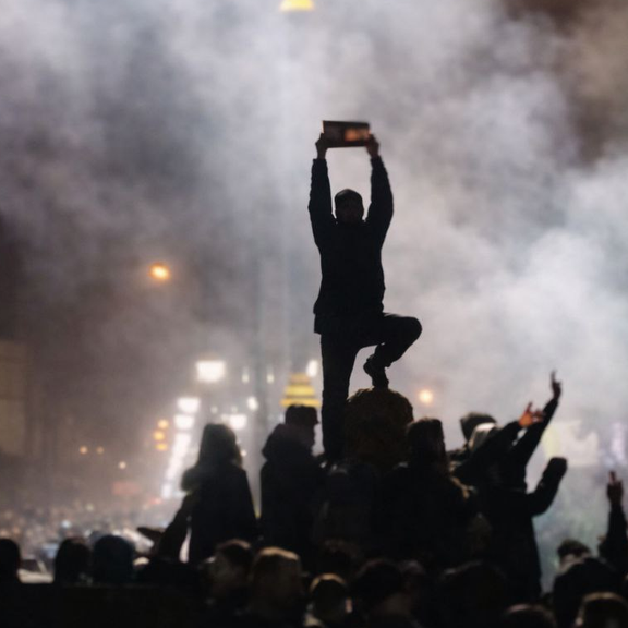 ادامه تظاهرات ایرانیان خارج کشور در حمایت از قیام ملی علیه جمهوری اسلامی