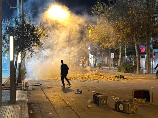 در بیست‌و‌هفتمین روز انقلاب ملی ایرانیان چه گذشت؟