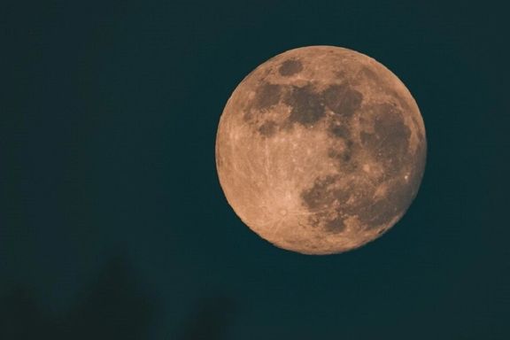 پدیده اَبَرماه شامگاه پنجشنبه در آسمان ایران قابل رویت است