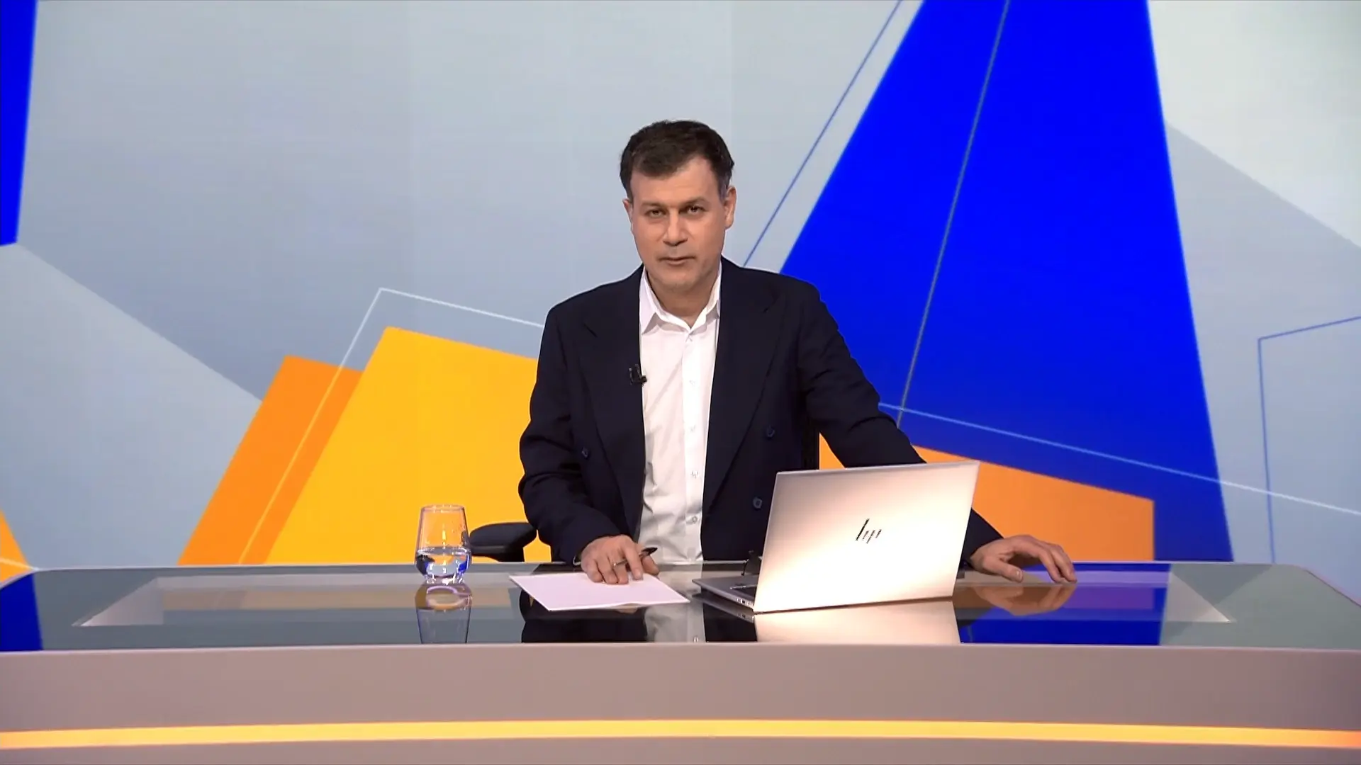 دومینو: دستور محرمانه خامنه‌ای درباره سرکوب مخالفان حجاب اجباری