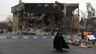 چرا جمهوری اسلامی بر اساس شواهد و آمارها، به پیش از هفتم دی باز نمیگردد؟