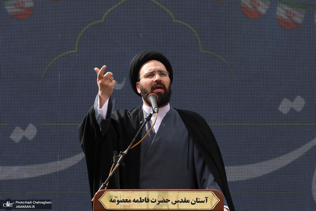 علی خمینی: مسئولی که در فکر انتقام رهبر نباشد، باید به وجدان خود شک کند