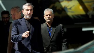 Iranians Caught Between Optimism, Pessimism Over Nuclear Talks