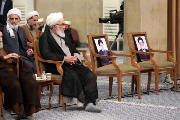 قاب عکس رئیسی و آلهاشم روی صندلی خالی در دیدار علی خامنهای با اعضای مجلس خبرگان