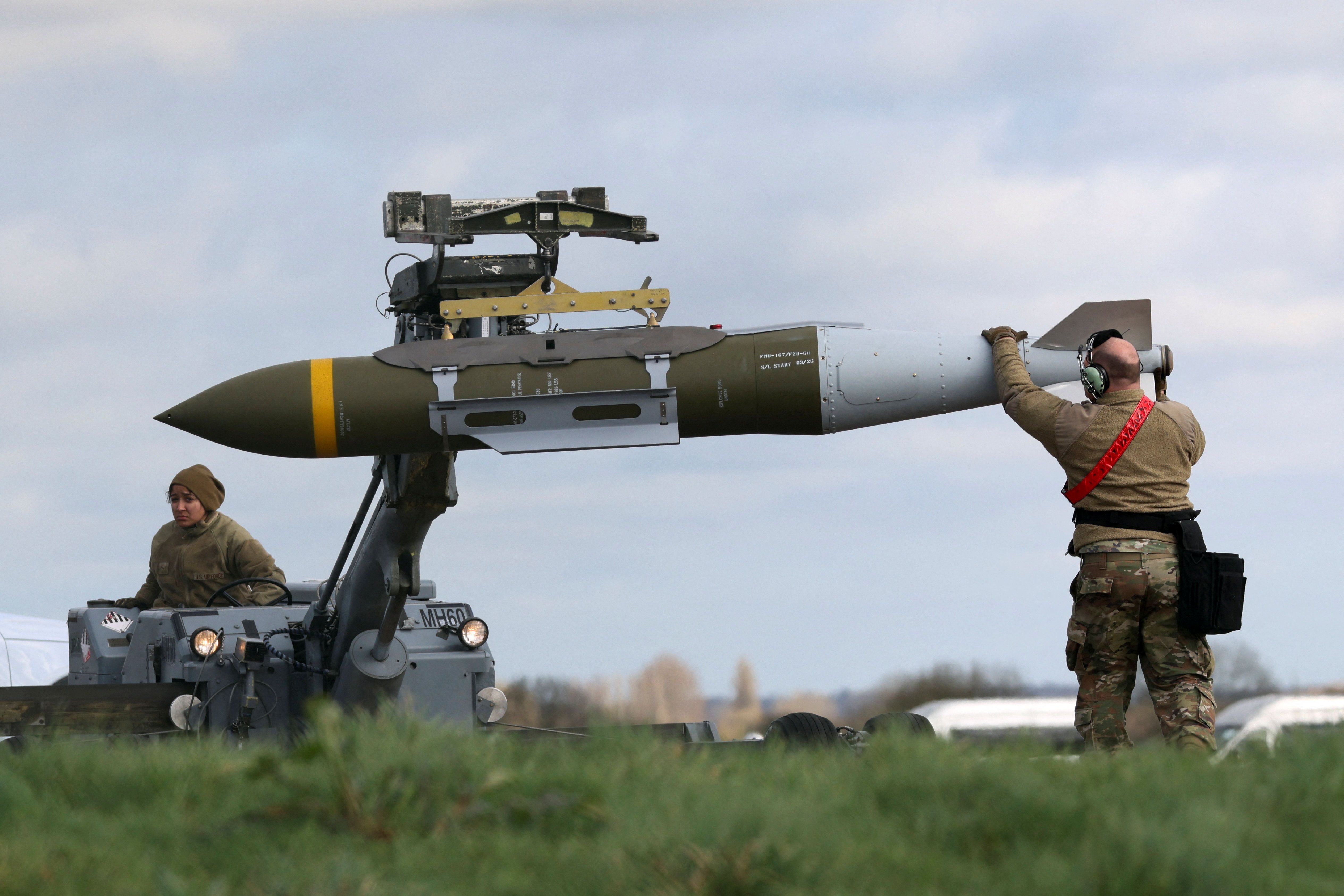 در روزهای شانزدهم و هفدهم جنگ علیه جمهوری اسلامی چه گذشت؟