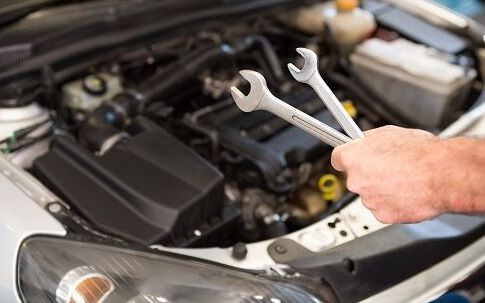 اتحادیه ابزارفروشان: فقط ۱۰ درصد نیاز به آچار در داخل تامین میشود اما واردات ممنوع شده