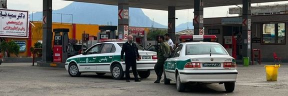 نیروهای امنیتی در شهرهای تهران، مشهد و شیراز مقابل برخی جایگاههای سوخت تجمع کردهاند