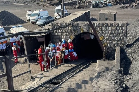 یکی از کارگران معدن طبس: کارگرانی که برای نجات به معدن رفتند هم دچار خفگی شدند